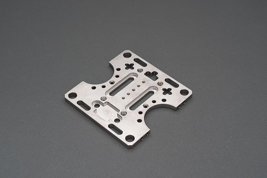 Example of a milled part manufactured with meviy.